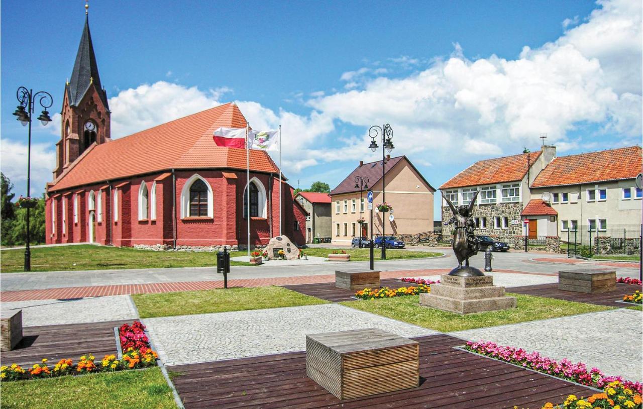 Gorgeous Home In Nowe Warpno With House Sea View Kültér fotó