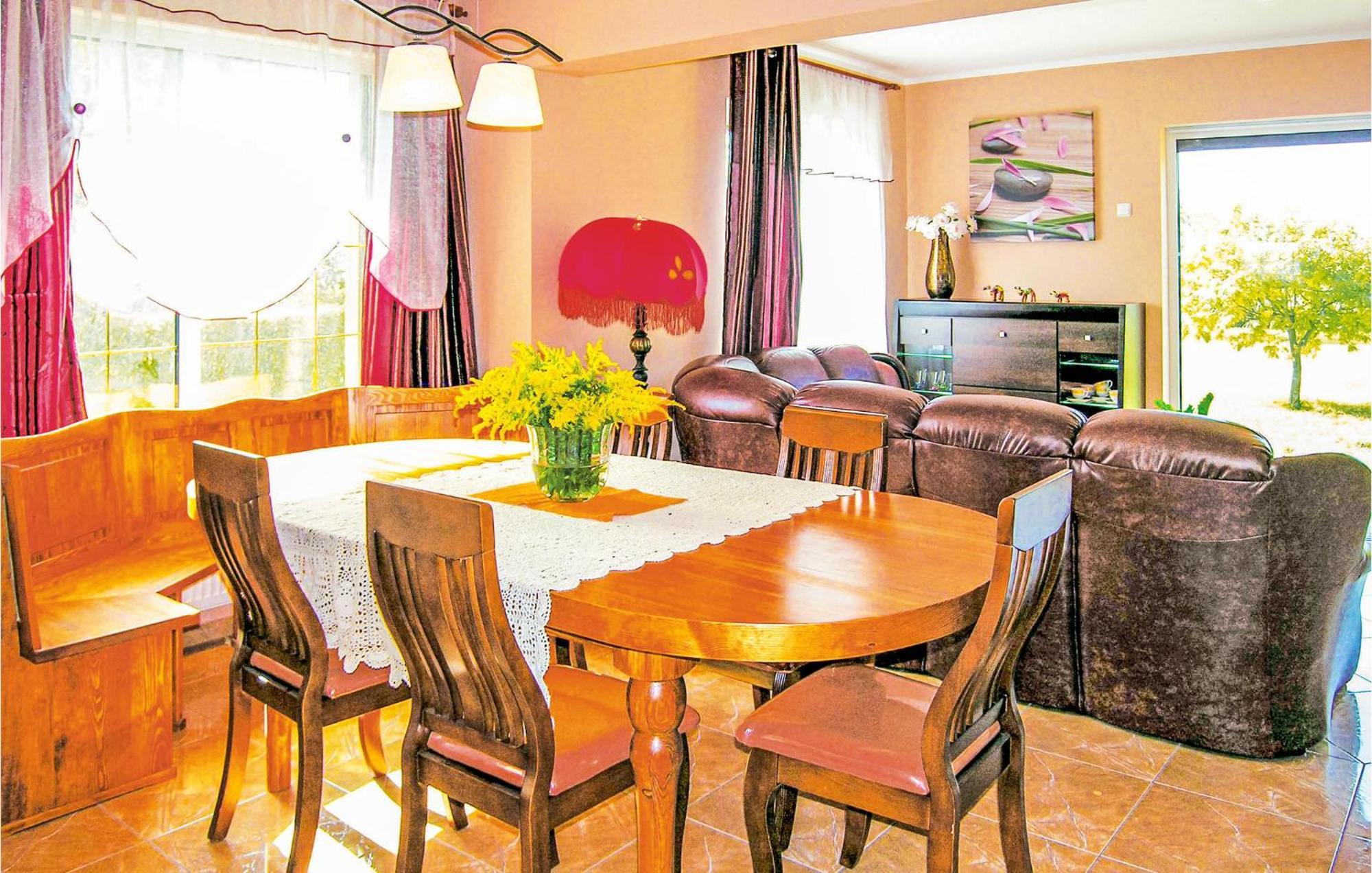 Gorgeous Home In Nowe Warpno With House Sea View Kültér fotó